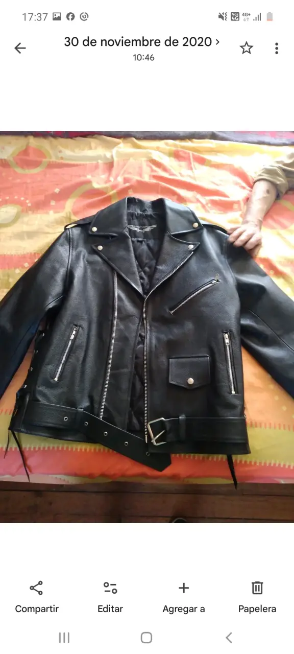 Chaqueta de cuero negro - 3