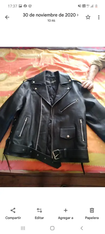 Chaqueta de cuero negro - miniatura 3