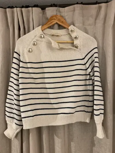 Sweater a rayas con botones 100% algodón - miniatura 1