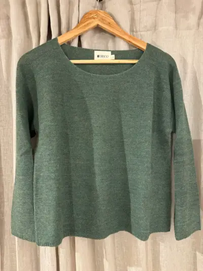 Sweater verde manga larga Urco 100% baby Alpaca - miniatura 1