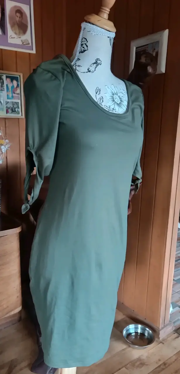 Vestido verde manga corta - 1
