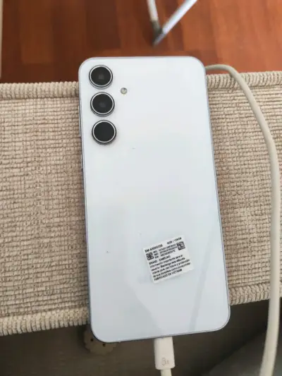 Smartphone Samsung blanco a 55, 128 Gb - miniatura 1