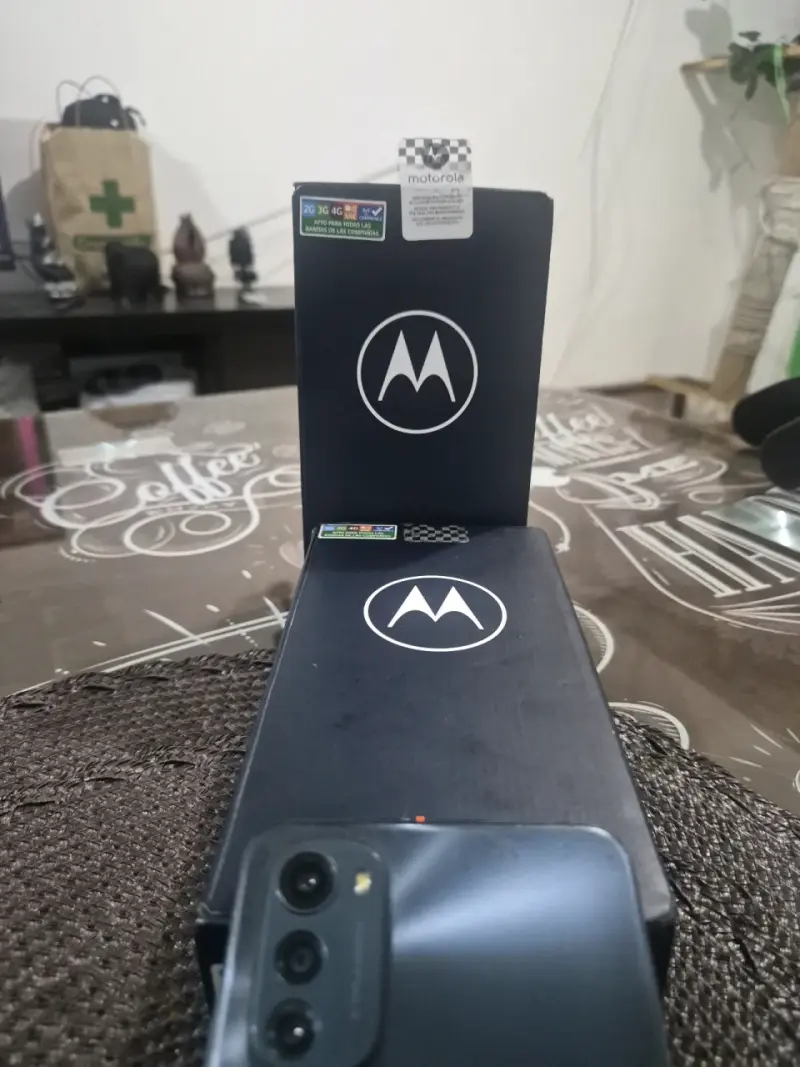 Smartphone Motorola nuevo - 3
