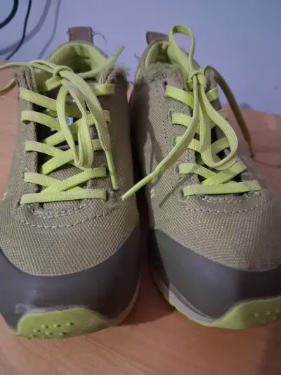 Zapatillas deportivas verdes - miniatura 1