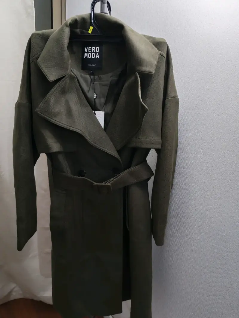 Abrigo verde Vero Moda nuevo - 5
