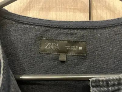 Chaqueta de mezclilla azul oscuro - miniatura 2