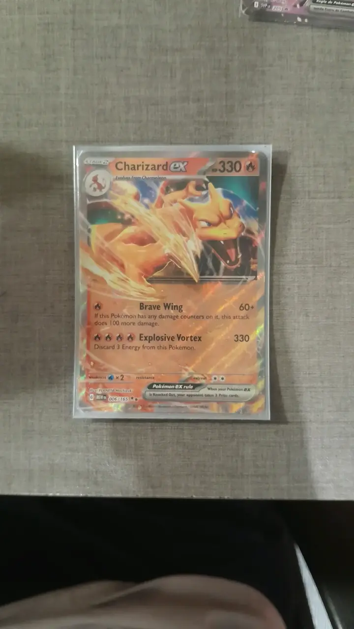 Lata de colección Pokémon - 6