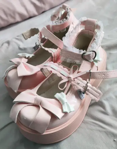 Zapatos rosas con lazos tipo lolita - miniatura 3