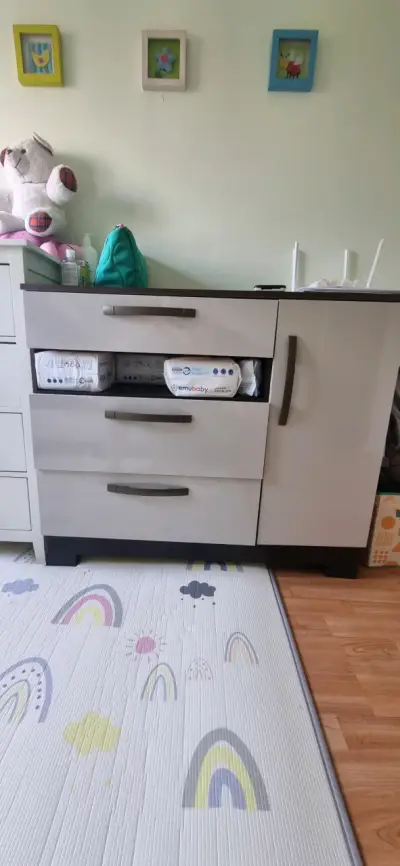 Cómoda de cajones para bebé - miniatura 1