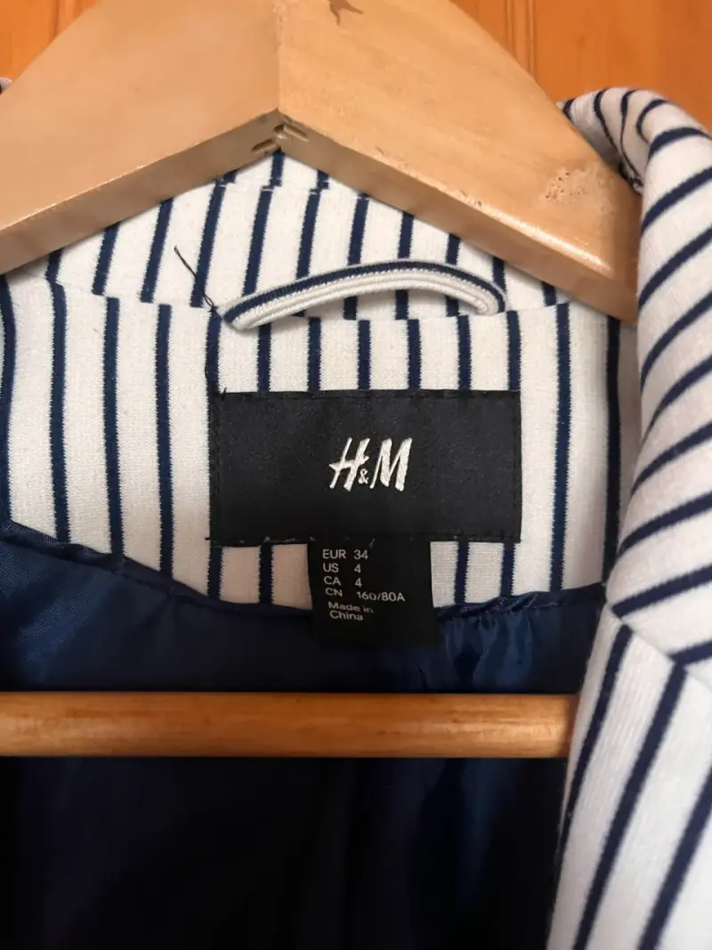 Blazer H&M rayado blanco y negro - 3