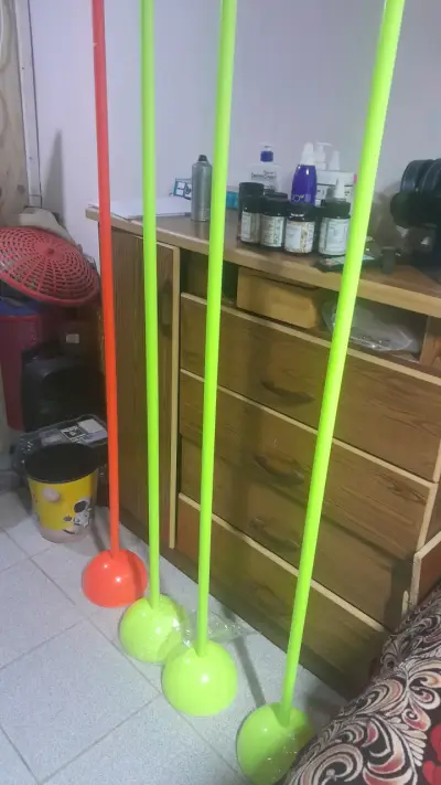 Estacas de entrenamiento coloridos - miniatura 2