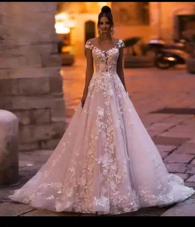 Vestido de novia Nuevo talla L - miniatura 1