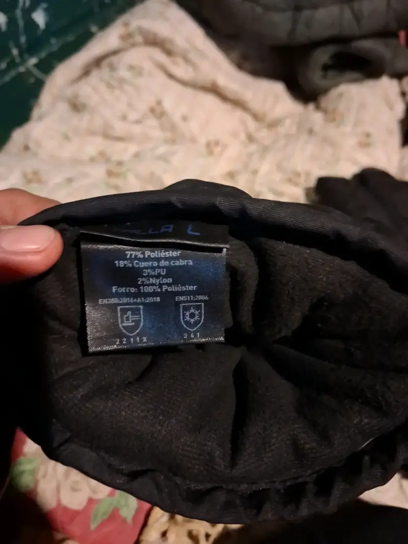 Guantes de invierno negros - 2