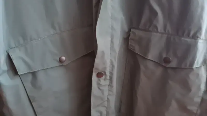 Chaqueta impermeable verde oliva DOITE talla M - 4
