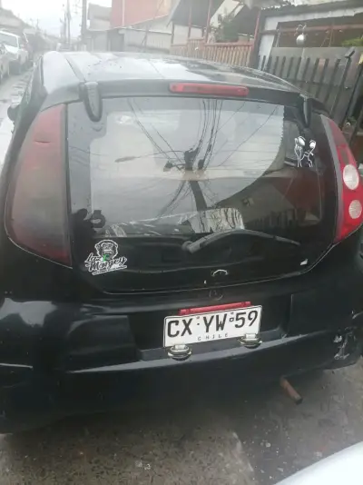 Auto BYD negro para repuestos - miniatura 2