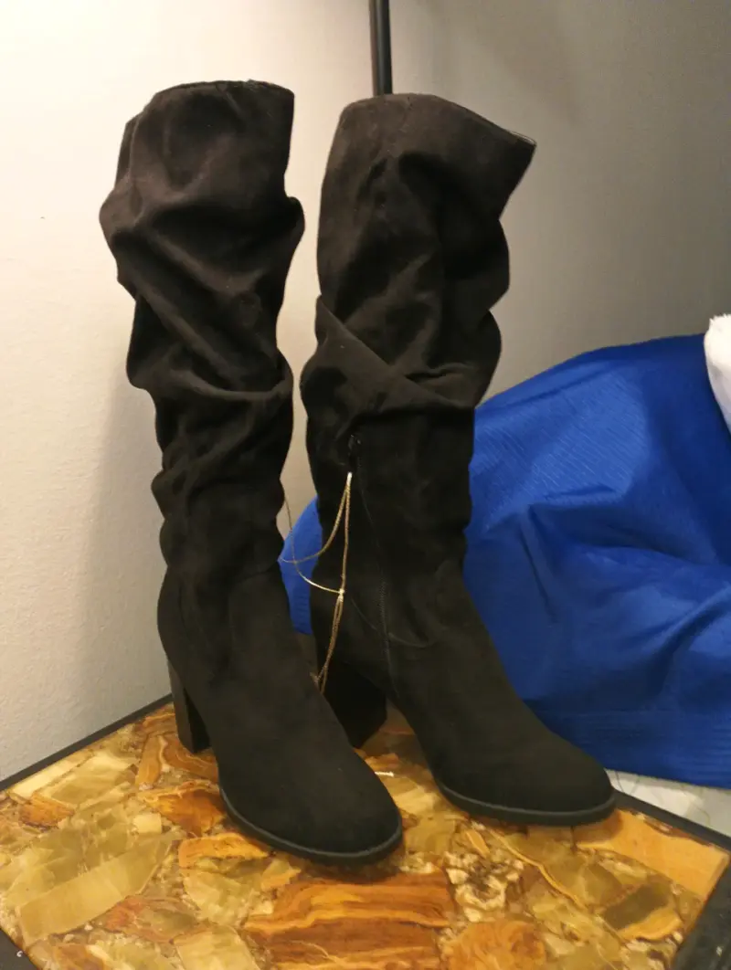 Botas de gamuza negras - 1