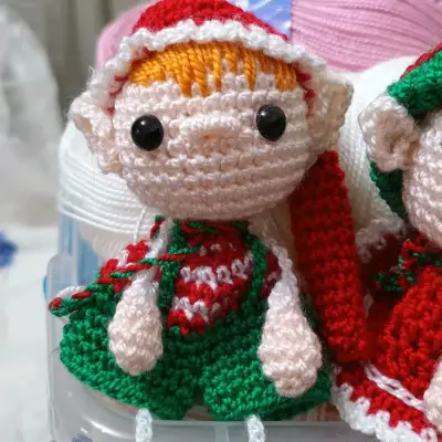 Muñecos tejidos navideños - miniatura 3