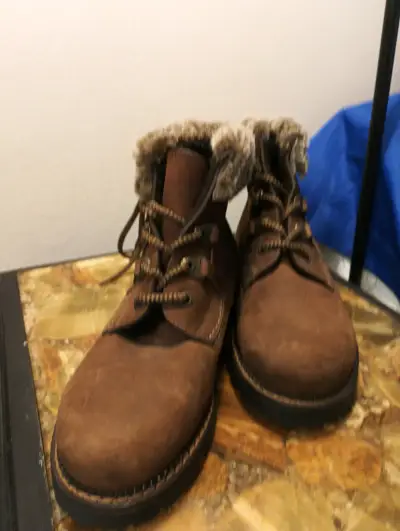 Botas de cuero marrón - miniatura 1