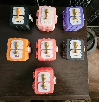 Estuches para proteger tarjetas FIFA - miniatura 4