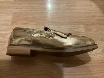 Zapatos de cuero dorados talla 37 - miniatura 3
