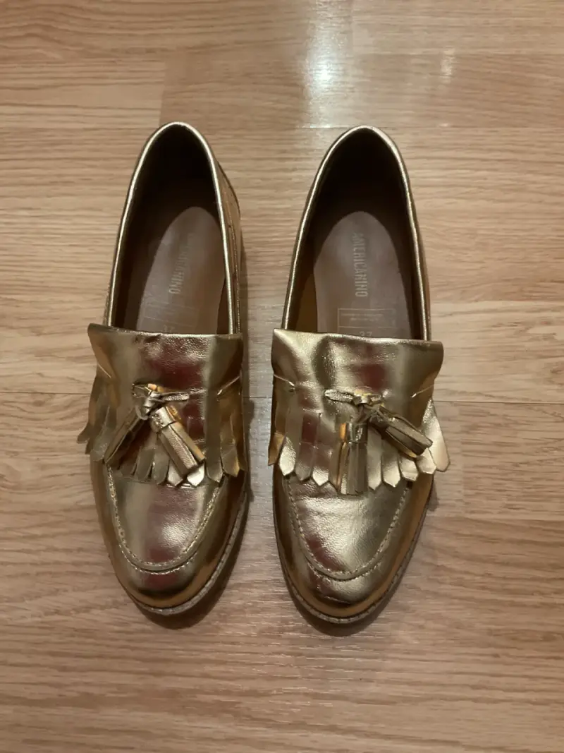 Zapatos de cuero dorados talla 37 - 4