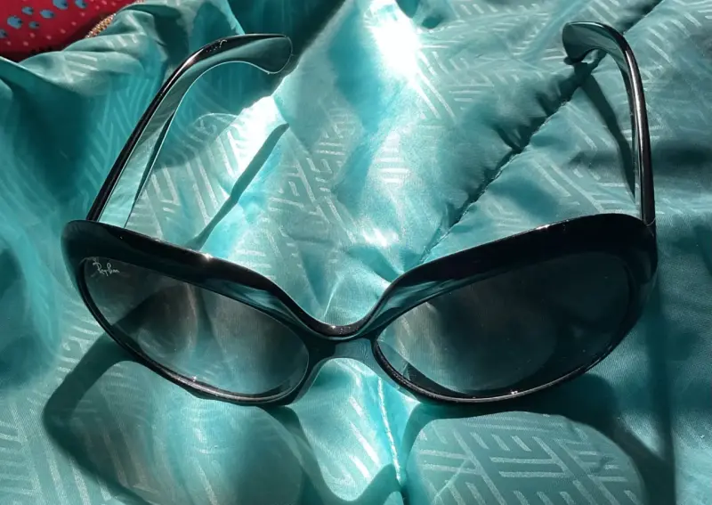 Gafas de sol Ray-Ban negras Modelo Jackie OHH! - 4