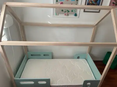 Cama infantil kidscool tipo Montessori  de madera - miniatura 6