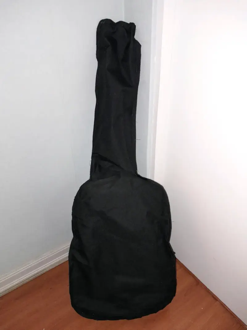 Guitarra clásica de madera - 4