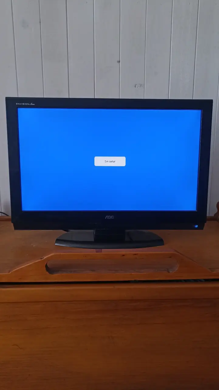Monitor AOC 21 pulgadas - 2