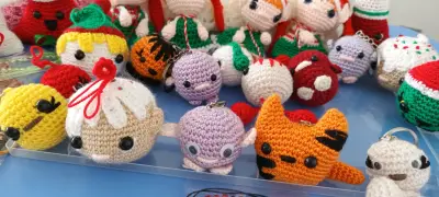 Tiernos llaveros de crochet - miniatura 1