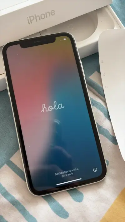 iPhone 11 blanco, 64GB - miniatura 3