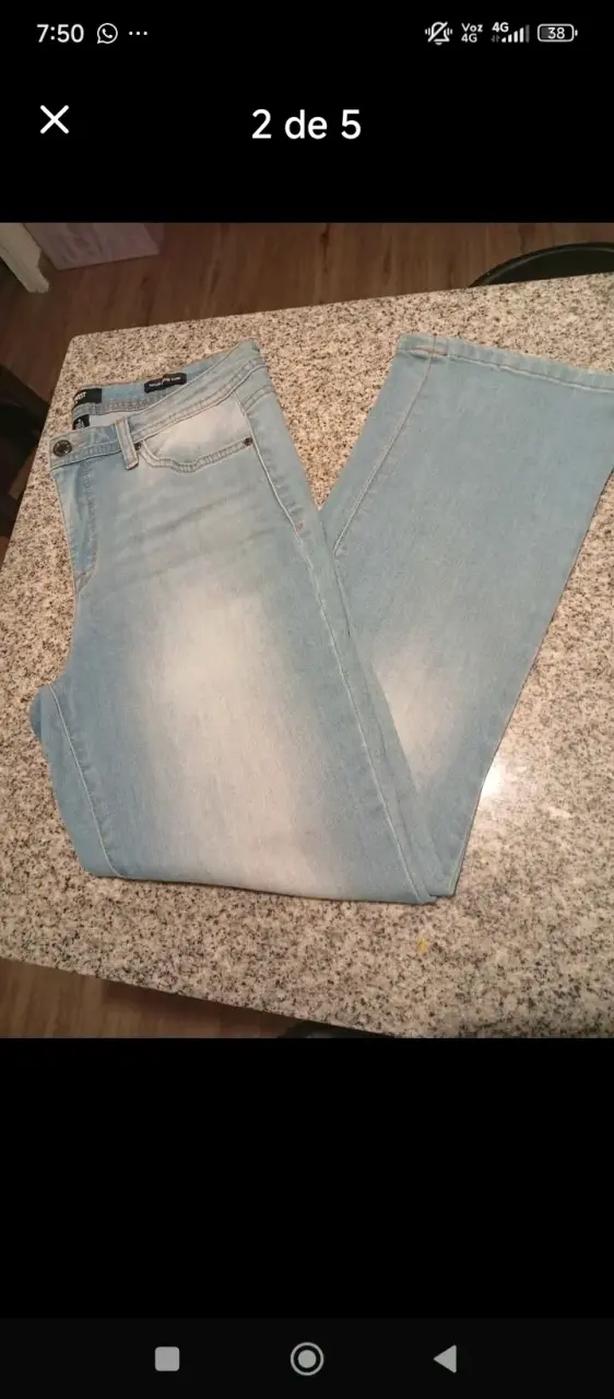 Jeans celestes para mujer