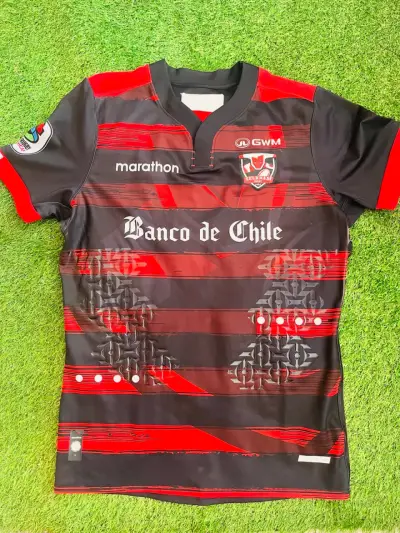 Camiseta rugby Selknam roja y negra - miniatura 2