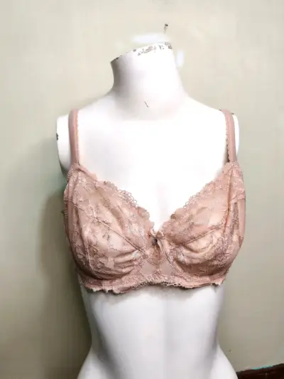 Sostén encaje Victoria's Secret - miniatura 1