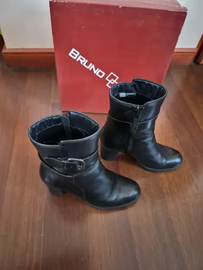 Botines negros de cuero - miniatura 3