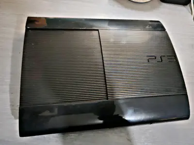 Consola PS3 incluye 27 juegos instalados - miniatura 2