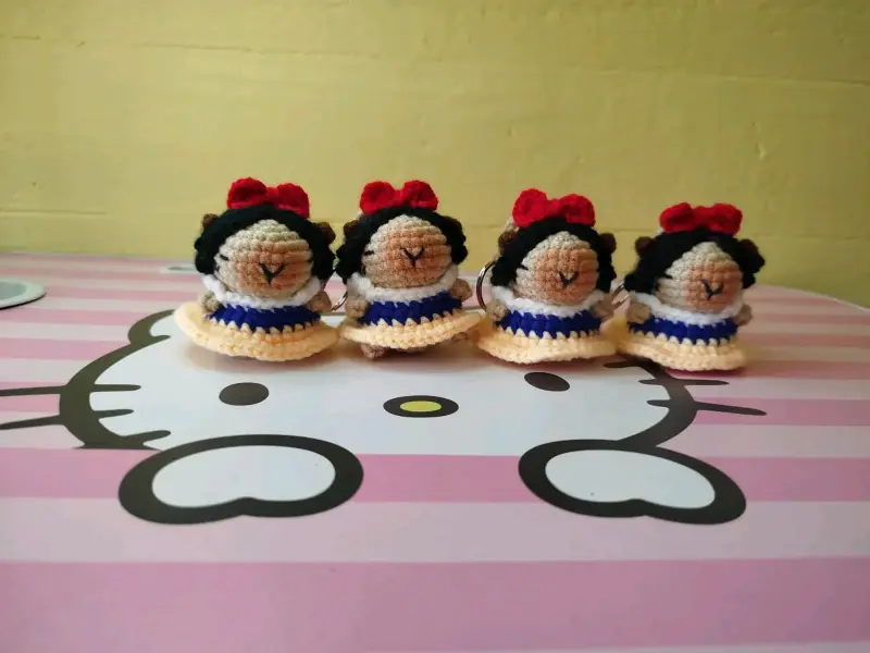 Llaveros amigurumi capiprincesas - 1