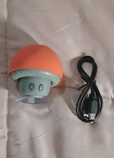 Mini parlante inalámbrico - miniatura 2