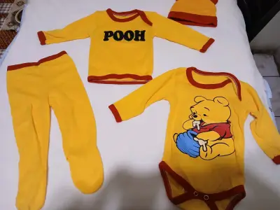 Conjunto bebe bodies, camisetas, pantys y gorro - miniatura 6