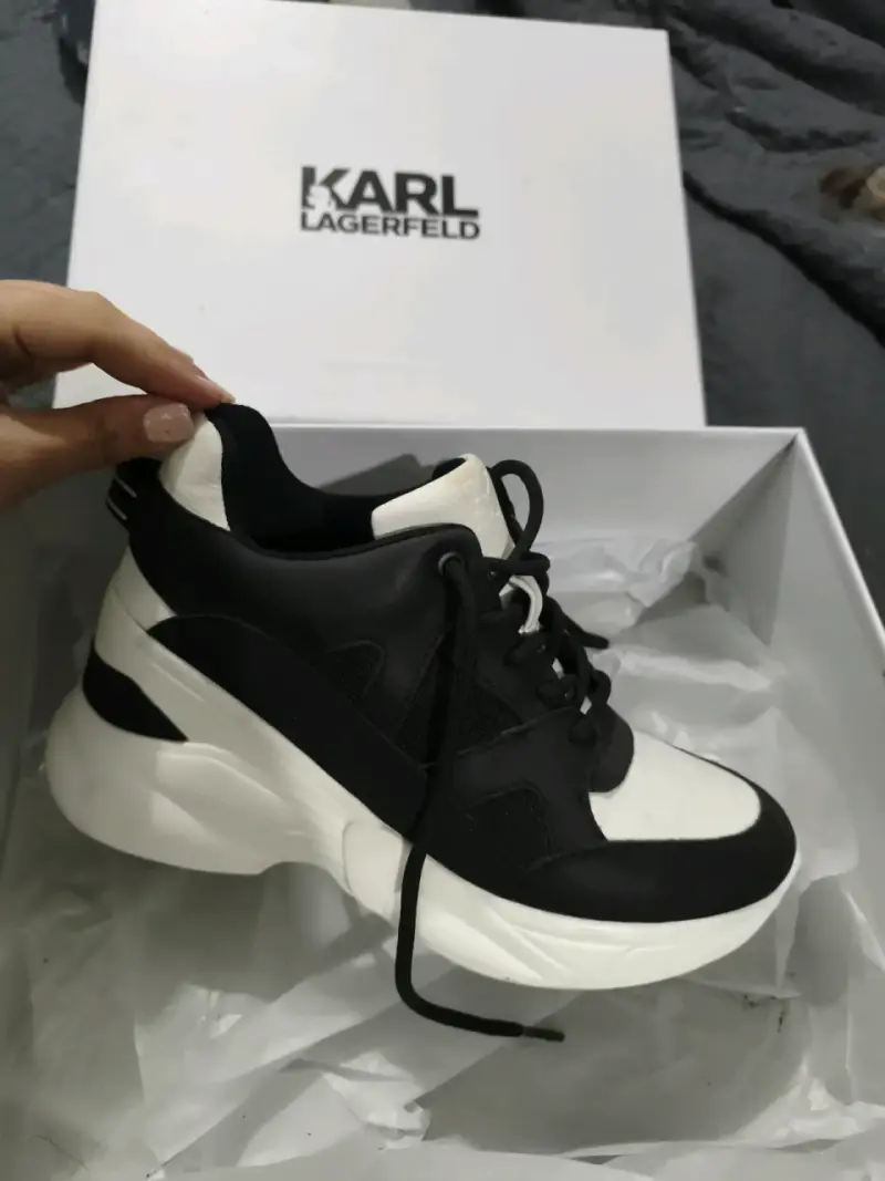Zapatillas Karl Lagerfeld blanco y negro - 3