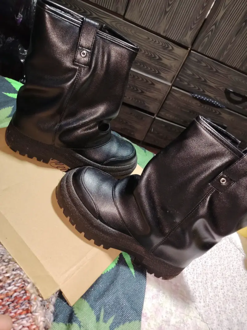 Botas negras con suela gruesa - 3