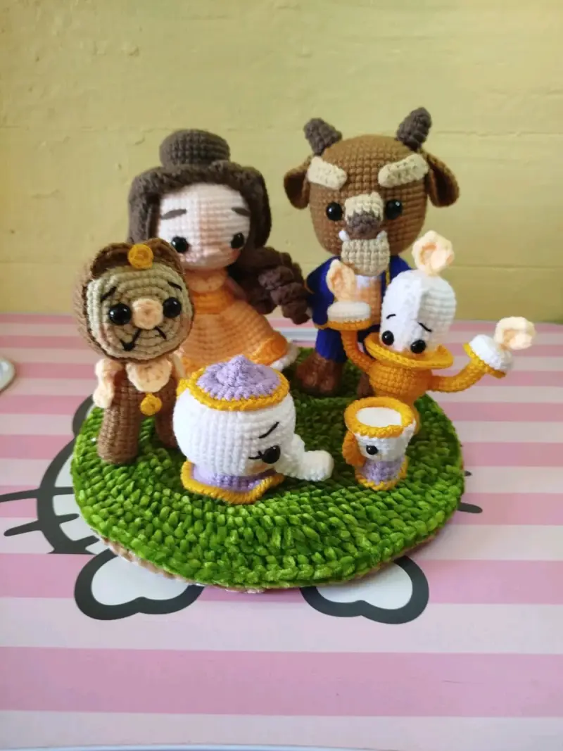 Set amigurumi personajes del cuento - 1