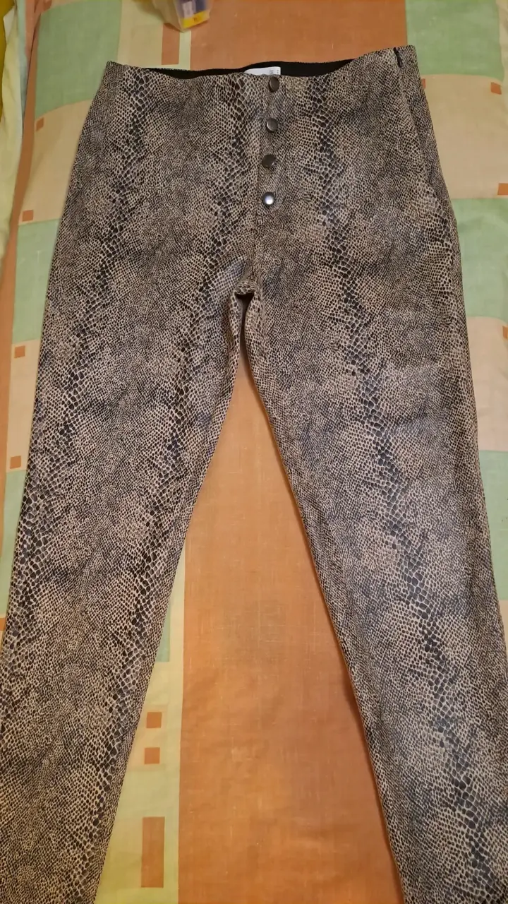 Pantalones estampado serpiente - 1