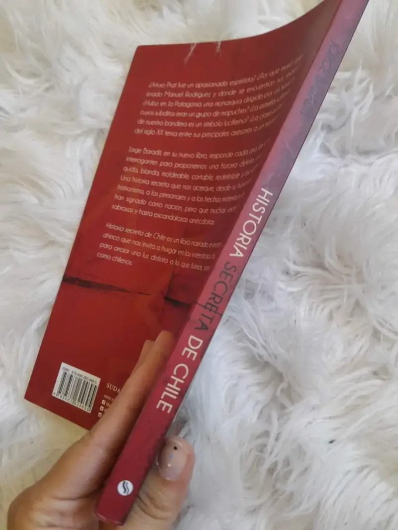 Libro 'Historia Secreta de Chile' - 3