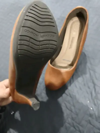 Zapatos de taco alto marrones - miniatura 2