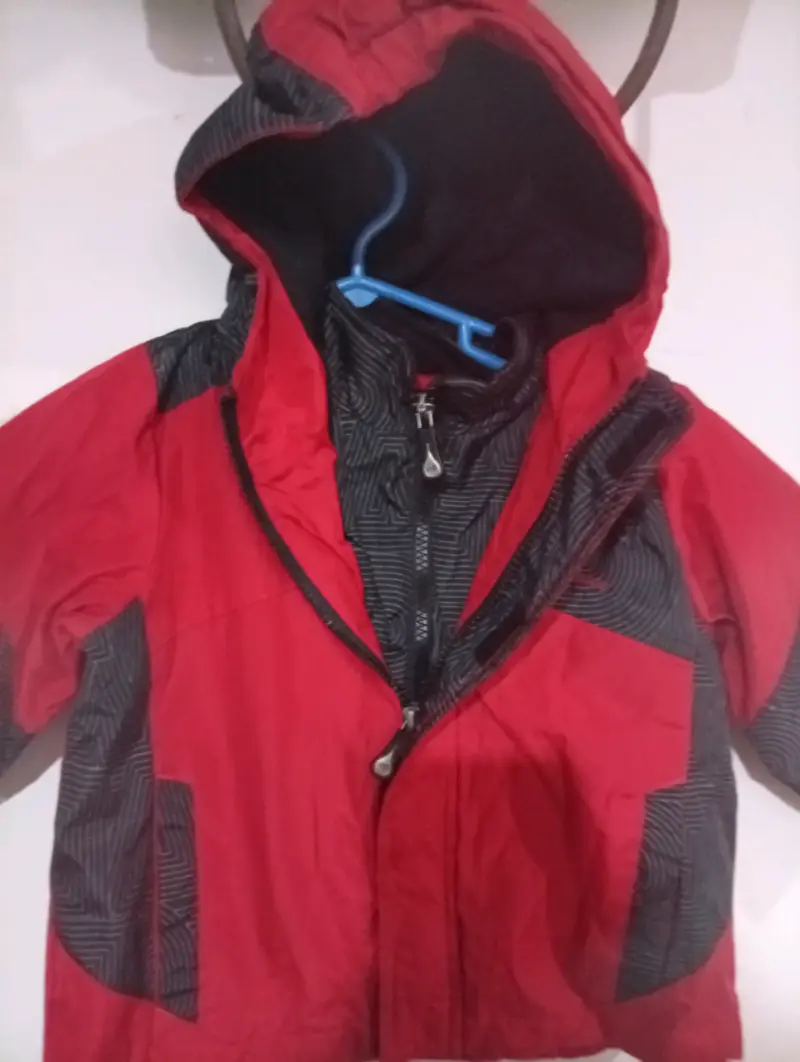 Chaqueta roja de niño Weatherproot. - 2