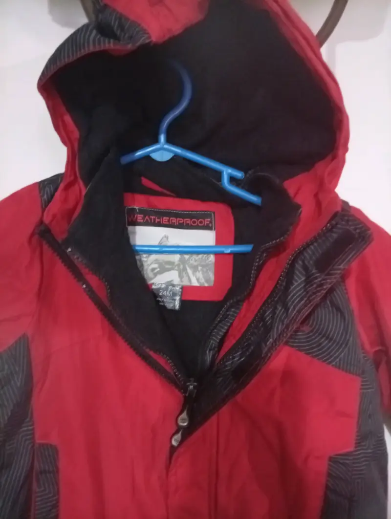 Chaqueta roja de niño Weatherproot. - 3