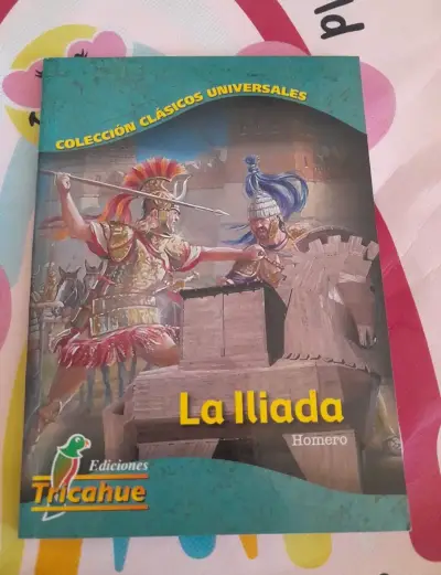 Libro 'La Ilíada' Ediciones Tricahue - miniatura 1