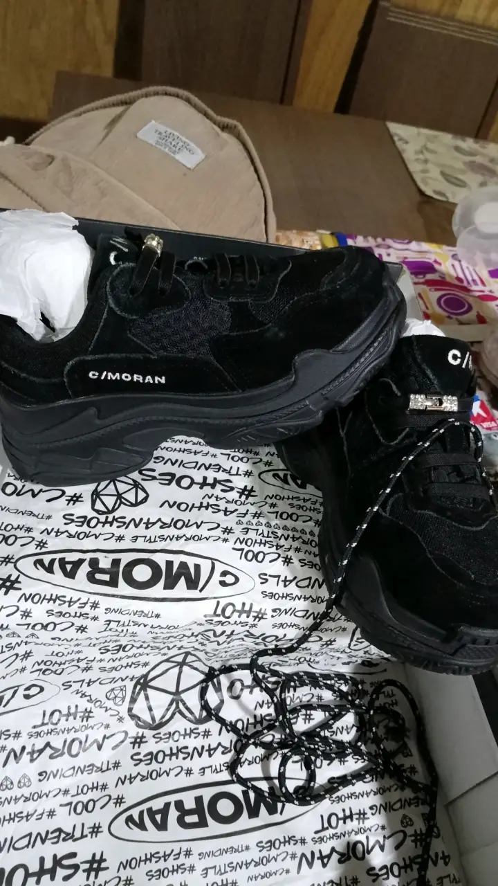 Zapatillas negras C/Moran nuevas - 2
