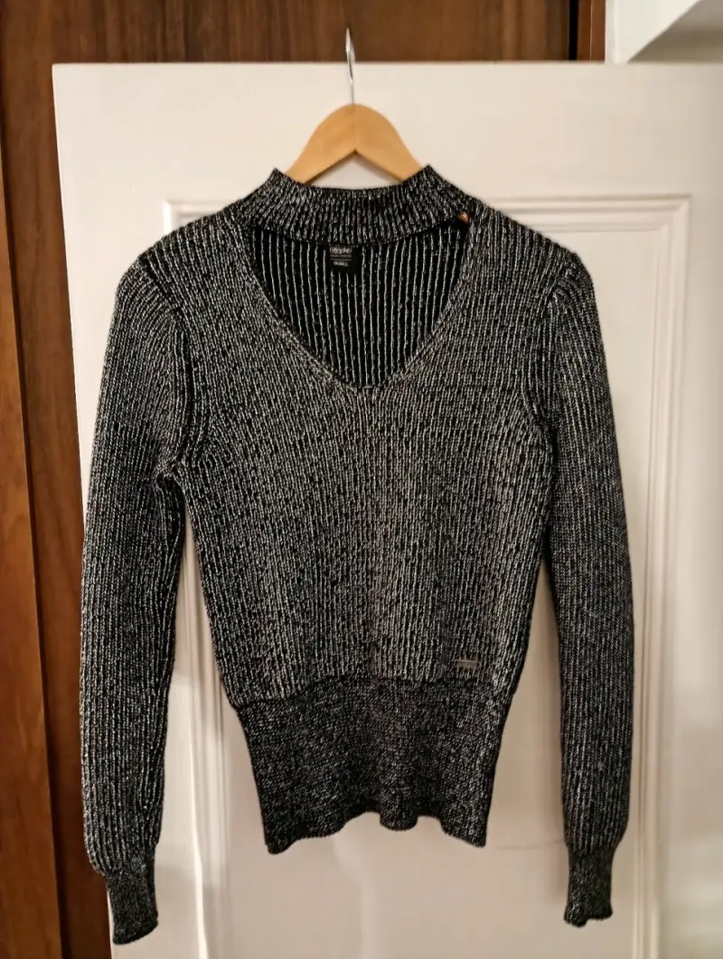 Suéter negro y gris de lana Mossimo - 1